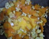 Foto langkah ke 2 dari resep Tumis sayur campur telur.