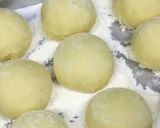 Foto langkah ke 6 dari resep Donat Montok Nan Lembut.