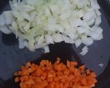 Foto langkah ke 1 dari resep Bokkeumbab (볶음밥) - Nasi Goreng Simple Korea.