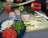 Foto del paso 1 de la receta Macarrones de atún y calabacín