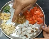 कोलंबीचे कालवण / प्रॉन्स करी (Prawn Curry Recipe In Marathi) रेसिपी स्टेप 2 फोटो 