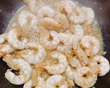 Hình bước làm 3 của món Cơm ngon nhà Huý 🏡: Tôm rim - Canh khoai mỡ nấu tôm