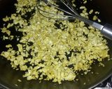A picture of step 1 of Egg sandwich.