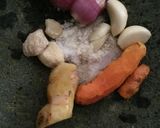 Foto langkah ke 2 dari resep Ungkeb ayam bumbu kuning.