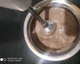 A picture of step 2 of Chocolate milk shake.
