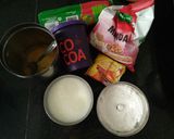 A picture of step 1 of Marigold biscuit cake.