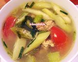 Hình bước làm 2 của món Canh Chua Sườn Heo 🥘