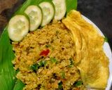 Foto langkah ke 4 dari resep Nasi Goreng Daun Kunyit.