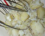 A picture of step 2 of Mashed potato masa.