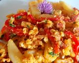 Foto del paso 4 de la receta: Revuelto de papas y morrones, con huevo