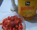 Foto del paso 2 de la receta: Cóctel de whisky con frutillas
