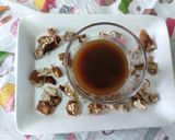 A picture of step 1 of Tamarind and jaggery chattny.