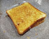 Foto langkah ke 4 dari resep Roti Panggang Coklat Pisang Keju.