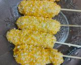 Foto langkah ke 4 dari resep Corndog mini.