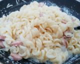 Foto langkah ke 2 dari resep Pasta Keju Sosis.