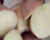 A picture of step 1 of Aloo pasta samosy.