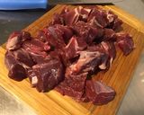 Une image de l'étape 2 de Sauté de sanglier aux carottes (sanglier préalablement mariné 12h).