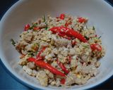 รูปขั้นตอนการทำที่ 1 ของ ไข่คั่วปลาร้า🍳