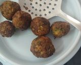 A picture of step 3 of Veg Manchurian.