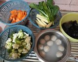 Foto langkah ke 1 dari resep Capcay aneka sayuran.