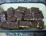 Foto del paso 3 de la receta: Barras maní con chocolate caseras tipo shot o block