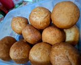Foto langkah ke 8 dari resep Roti Goreng Isian Coklat, Tiramisu, Stroberi.