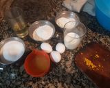 Foto del paso 1 de la receta: Esponjoso bizcochuelo de naranja!!🍊