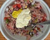 Foto del paso 2 de la receta: Aguacate relleno de atún