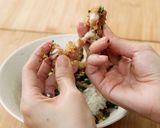 Foto langkah ke 7 dari resep Ayam Goreng Kailan Devina Hermawan.
