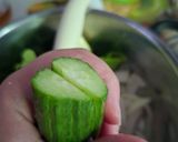 Pas rețetă Salata de Roșii cu Brânză🍅🥒🧅🍞🧂 2 fotografie