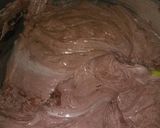 Foto langkah ke 2 dari resep Steam Chocolate Cake with Ganache.