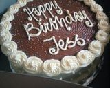 A picture of step 2 of Chocolate and vanilla buttercream icing.