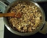 Pirított csirkemell gombás raguval recept fázis 2 fotója