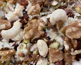 A picture of step 1 of Gajar ka halwa.
