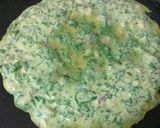 A picture of step 3 of Spinach chilla.
