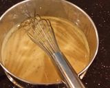 A picture of step 3 of Sriracha Hollindaise Sauce.