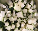 A picture of step 2 of Zucchini salad.