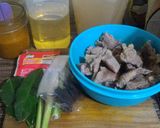 Foto langkah ke 1 dari resep Mamangut daging sapi.