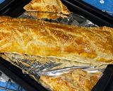Foto langkah ke 5 dari resep Sausage Roll [ saucijzenbroodje ].