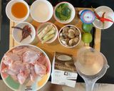 รูปขั้นตอนการทำที่ 1 ของ ต้มข่าไก่🐔