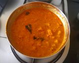 A picture of step 3 of Pumpkin curry.