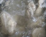 A picture of step 1 of Resha chicken.