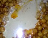 A picture of step 8 of Mazedar chole masala.