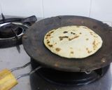 A picture of step 3 of Pyaaz ki sabji.