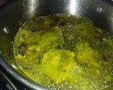 A picture of step 3 of Poi spinach pakode.