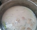 รูปขั้นตอนการทำที่ 2 ของ ต้มข่าไก่