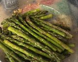 Foto del paso 1 de la receta: Pechuga al limón con espárragos