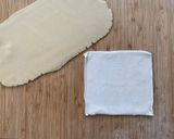 Foto del passaggio 1 della ricetta Sfoglie ripiene di marzapane