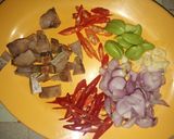 Foto langkah ke 1 dari resep Telang pete asam manis.