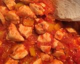 Foto del passaggio 1 della ricetta Pollo peperoni e basilico